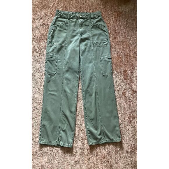 Maurices Green Cargo Pants Wide Leg Lyocell Cotton Size 8 Utility Style - Picture 1 of 10